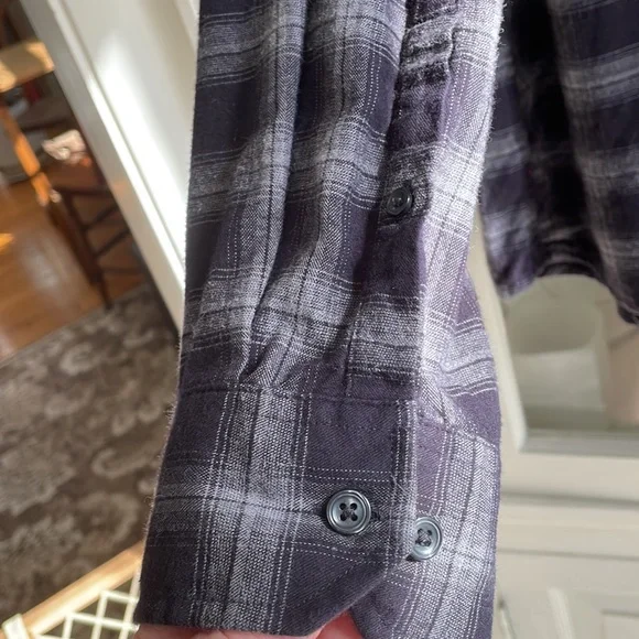APT.9 Flannel Shirt - Picture 6 of 7